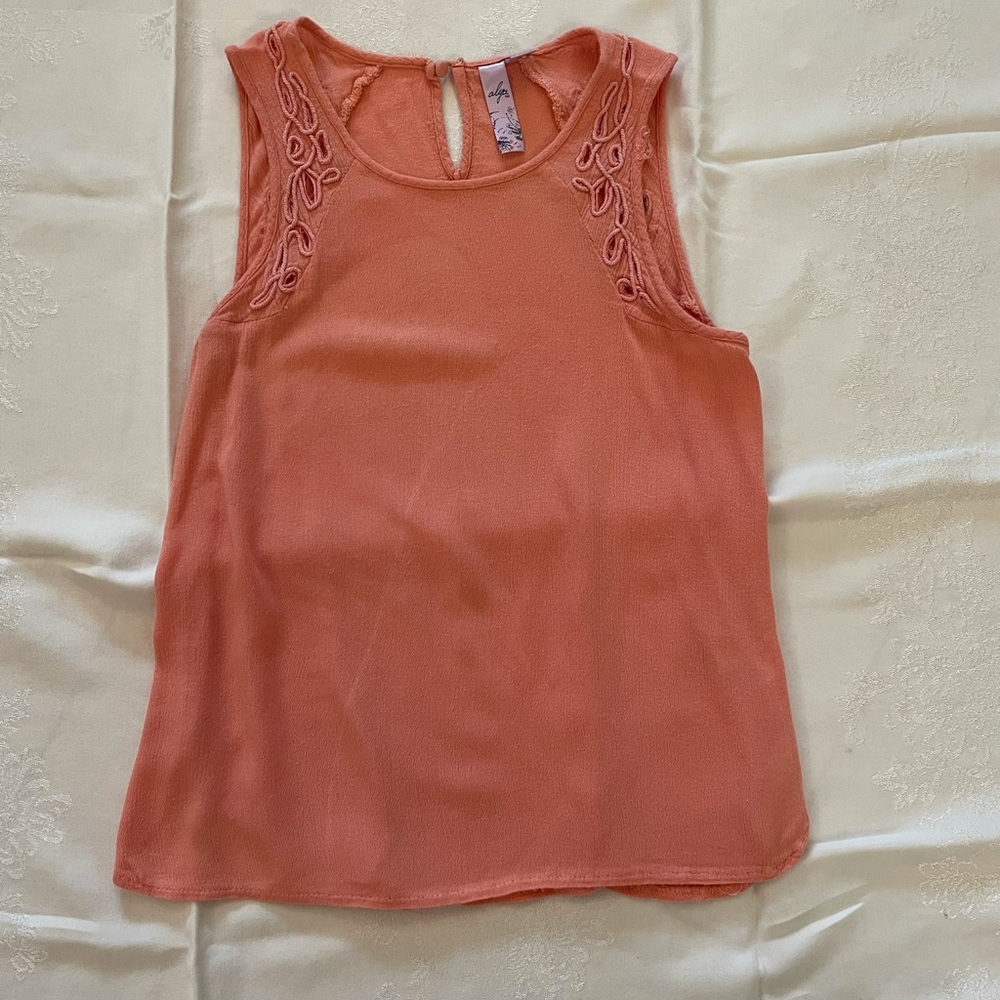 XS cute light coral tank top